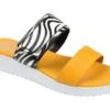 Journee Collection Fennie Sandal