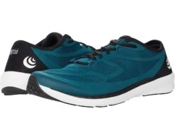 Topo Athletic ST-4